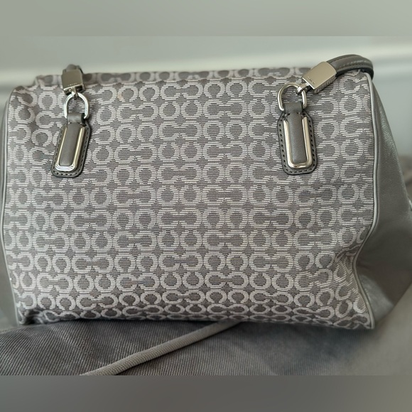 COACH 25215 Madison Satchel D1394-25215 Pre-Owned EUC - Picture 4 of 9